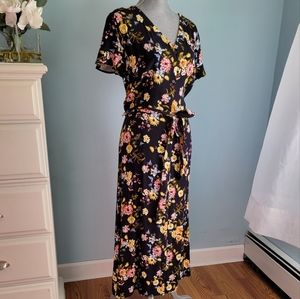 Pretty Floral Button down shirt dress with waistline tie